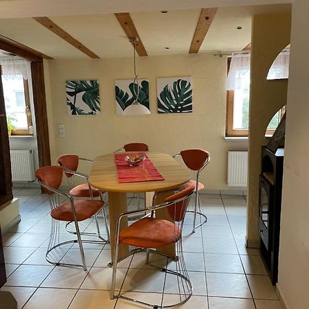 Super Grosse Ferienwohnung Fuer Bis Zu 5 Personen Owen Exterior photo